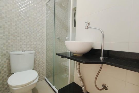 Banheiro de apartamento para alugar com 2 quartos, 44m² em Centro, Canoas