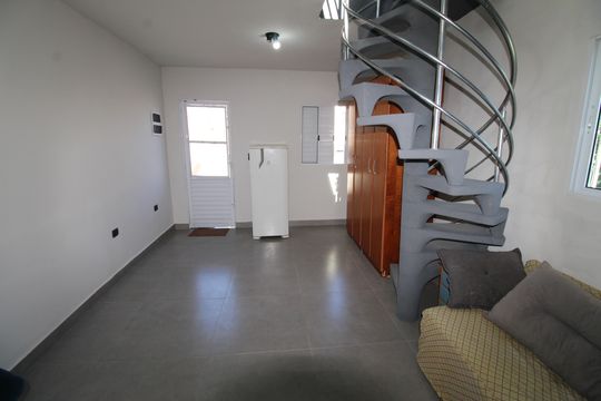Sala / Quarto de casa para alugar com 1 quarto, 60m² em Vila Iracema, São José dos Campos