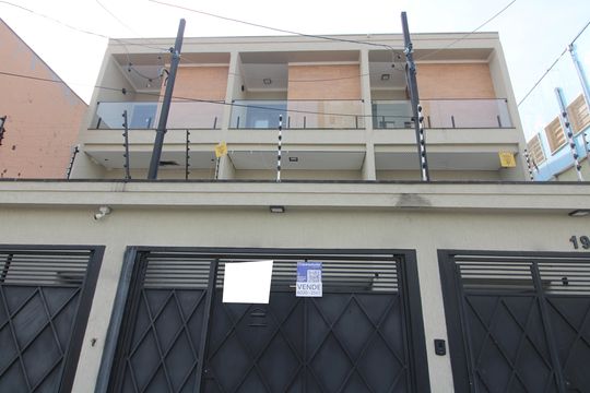 fachada de casa à venda com 3 quartos, 170m² em Penha de França, São Paulo