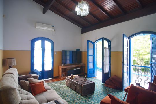 Casa à venda com 4 quartos, 305m² em Jardim America, São Leopoldo