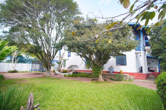 Quintal de casa à venda com 4 quartos, 305m² em Jardim America, São Leopoldo
