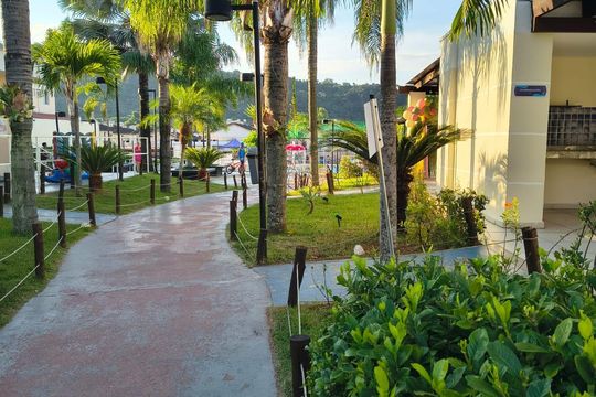 Casa de Condomínio para alugar com 2 quartos, 52m² em Guaratiba, Rio de Janeiro
