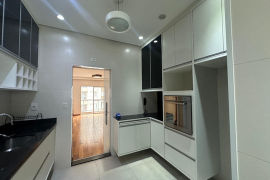 Cozinha de apartamento para alugar com 3 quartos, 120m² em Bethaville I, Barueri