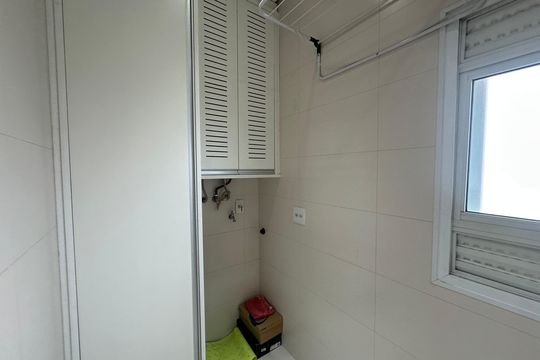Área de Serviço de apartamento para alugar com 3 quartos, 120m² em Bethaville I, Barueri