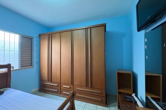 Quarto 2 de casa à venda com 3 quartos, 365m² em Vila dos Remedios, São Paulo