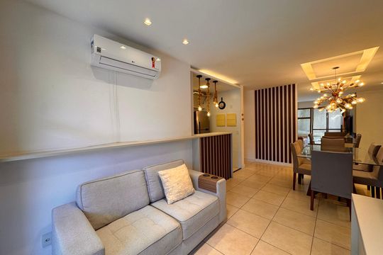 Sala de apartamento para alugar com 3 quartos, 189m² em Recreio dos Bandeirantes, Rio de Janeiro
