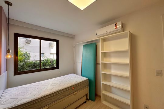 Quarto 2 de apartamento para alugar com 3 quartos, 189m² em Recreio dos Bandeirantes, Rio de Janeiro
