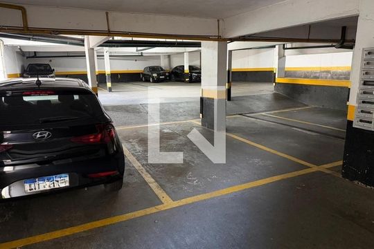 Garagem de apartamento à venda com 2 quartos, 52m² em Parque Sao Domingos, São Paulo
