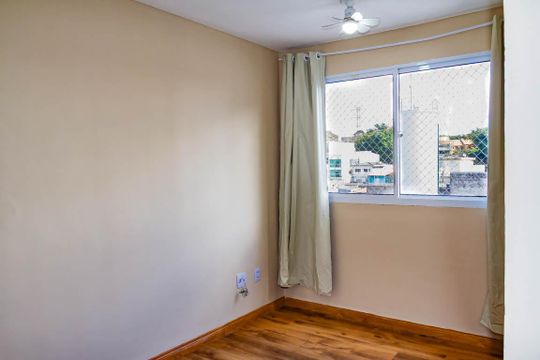 Apartamento à venda com 2 quartos, 43m² em Jardim Egle, São Paulo
