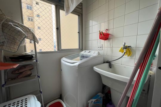 Área de Serviço de apartamento para alugar com 2 quartos, 50m² em Rio Pequeno, São Paulo