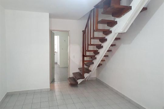 Casa à venda com 2 quartos, 150m² em Jardim Bela Vista (Zona Sul), São Paulo
