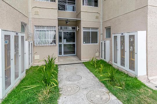 Área comum - Entrada do Bloco de apartamento para alugar com 2 quartos, 42m² em Brás de Pina, Rio de Janeiro