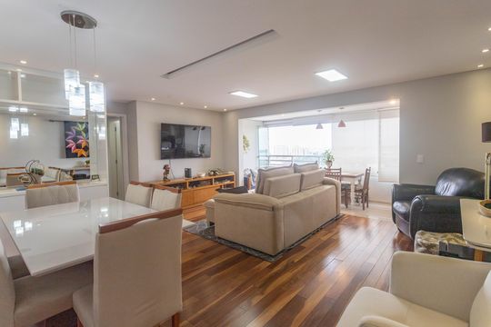Sala  de apartamento à venda com 3 quartos, 105m² em Centro, Diadema