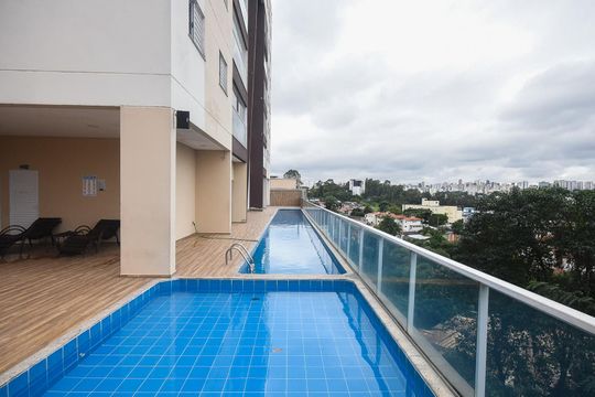 Piscina de apartamento para alugar com 3 quartos, 112m² em Parque Assuncao, Taboão da Serra