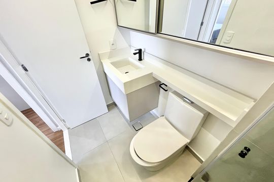Banheiro de apartamento à venda com 2 quartos, 43m² em Imirim, São Paulo