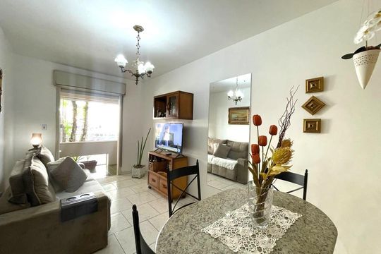 Apartamento para alugar com 2 quartos, 71m² em P Nova, Novo Hamburgo