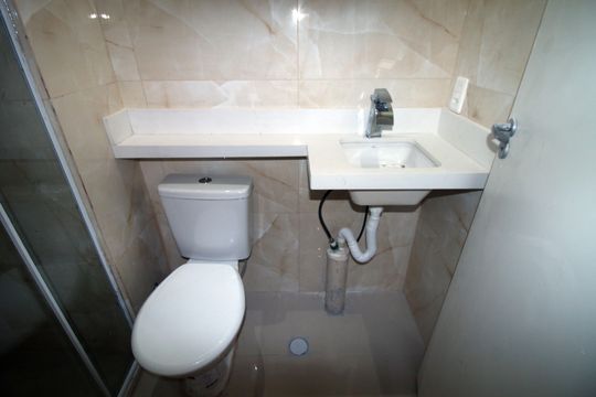 Banheiro Social de apartamento para alugar com 3 quartos, 65m² em Irajá, Rio de Janeiro