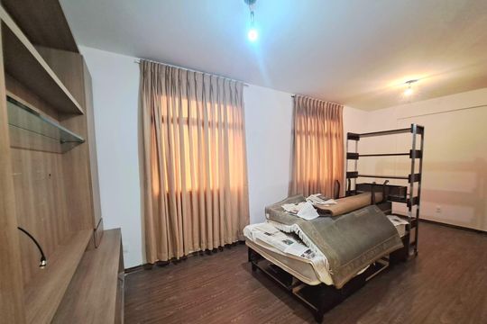Apartamento à venda com 3 quartos, 97m² em Santa Efigênia, Belo Horizonte