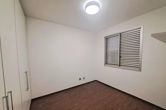 Apartamento à venda com 3 quartos, 97m² em Santa Efigênia, Belo Horizonte