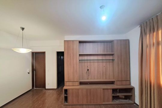 Apartamento à venda com 3 quartos, 97m² em Santa Efigênia, Belo Horizonte
