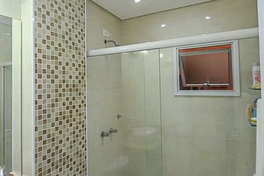 Banheiro de apartamento à venda com 2 quartos, 68m² em Jardim Sao Paulo, São Bernardo do Campo