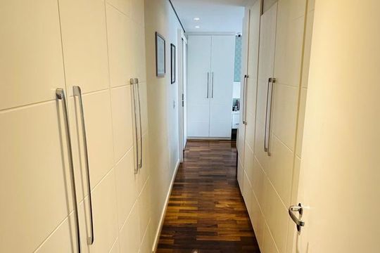 Corredor de apartamento à venda com 3 quartos, 162m² em Vila Mariana, São Paulo