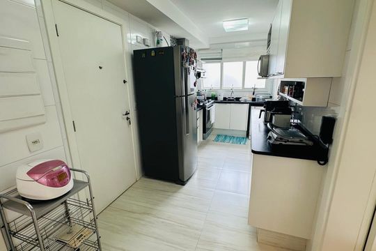 Cozinha de apartamento à venda com 3 quartos, 162m² em Vila Mariana, São Paulo