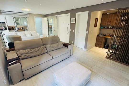 Sala de apartamento à venda com 3 quartos, 162m² em Vila Mariana, São Paulo