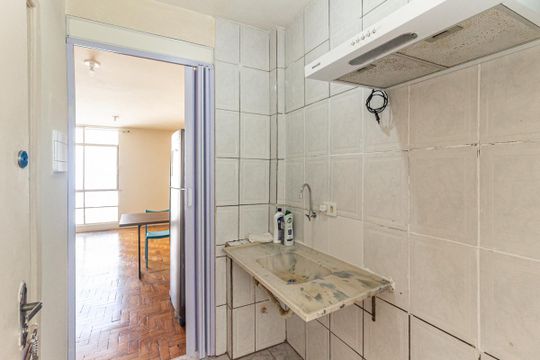 Cozinha de kitnet/studio à venda com 1 quarto, 38m² em Vila Buarque, São Paulo