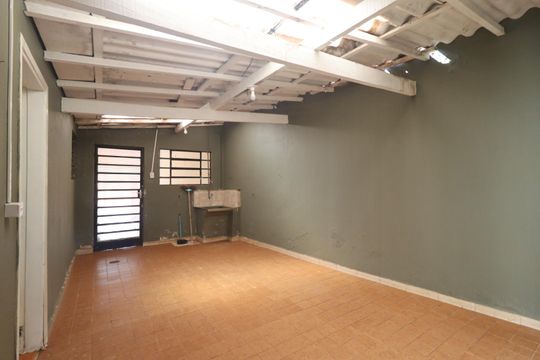 Área de Serviço de casa para alugar com 2 quartos, 200m² em Jardim Sao Luiz, Ribeirão Preto