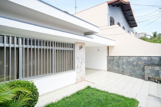 Garagem de casa à venda com 3 quartos, 260m² em Jardim Orlandina, São Bernardo do Campo