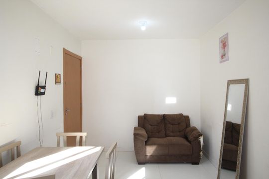Sala de apartamento para alugar com 2 quartos, 44m² em Jardim Dona Leopoldina, Porto Alegre
