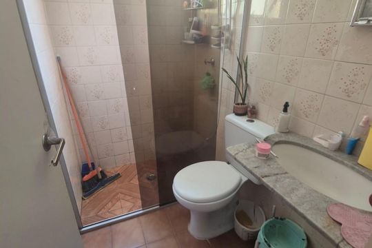 Banheiro de apartamento à venda com 2 quartos, 53m² em Tatuapé, São Paulo