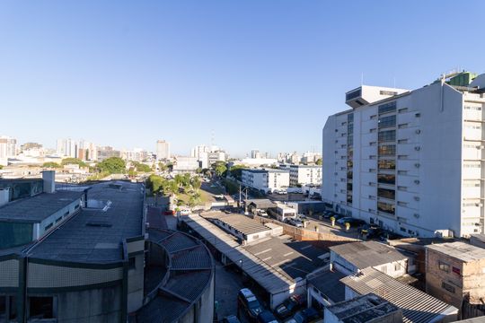 Vista da Sala de apartamento à venda com 1 quarto, 44m² em Azenha, Porto Alegre