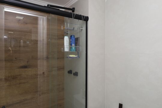 Banheiro de apartamento à venda com 2 quartos, 35m² em Vila Progresso (zona Leste), São Paulo