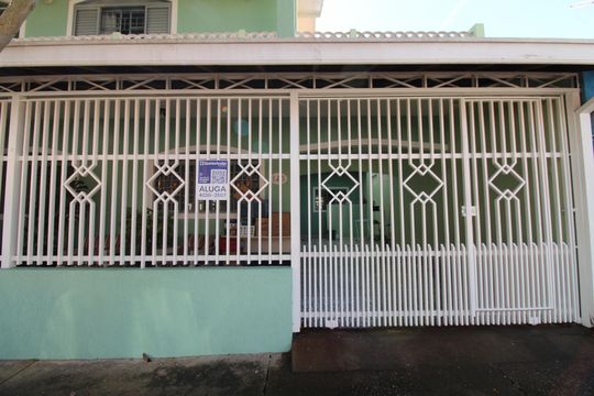 Plaquinha de casa para alugar com 4 quartos, 200m² em Jardim Portugal, São José dos Campos
