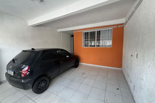 Garagem de casa à venda com 5 quartos, 125m² em Jardim Santa Maria, São Paulo