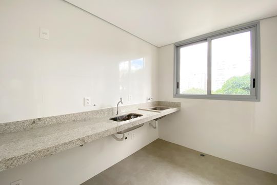 Cozinha de apartamento à venda com 3 quartos, 73m² em Santa Efigênia, Belo Horizonte