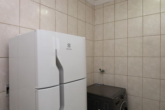 Cozinha de apartamento à venda com 2 quartos, 60m² em Vila Carmosina, São Paulo