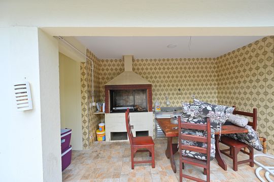 Piscina/Churrasqueira de casa à venda com 4 quartos, 332m² em Vila da Saúde, São Paulo