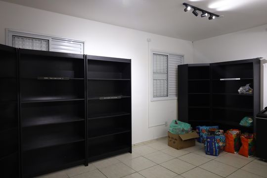 Área comum - Espaço para mercado de apartamento à venda com 2 quartos, 41m² em Jardim Guaianazes, São Paulo