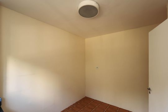 Cozinha de apartamento para alugar com 2 quartos, 57m² em Vila Monumento, São Paulo