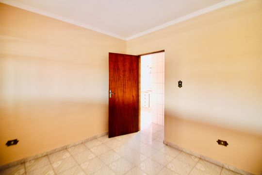 Quarto 4 de casa à venda com 4 quartos, 145m² em Parque Savoy City, São Paulo