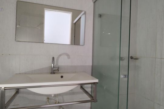 Banheiro Social de apartamento para alugar com 3 quartos, 66m² em Taquara, Rio de Janeiro