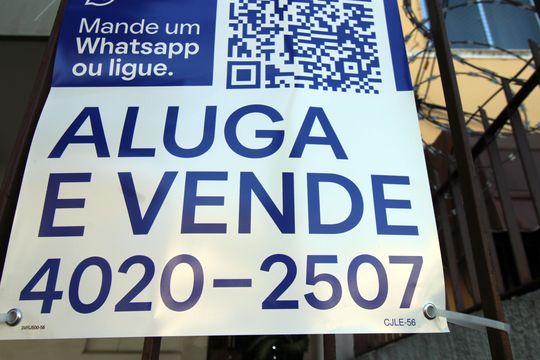Código de apartamento à venda com 2 quartos, 55m² em Olaria, Rio de Janeiro