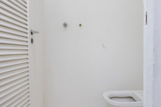 Banheiro 2 de apartamento à venda com 1 quarto, 80m² em Granja Julieta, São Paulo