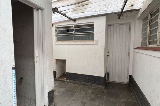 Quintal de casa à venda com 5 quartos, 180m² em Vila da Saúde, São Paulo