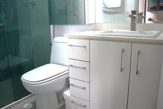 Banheiro de apartamento à venda com 1 quarto, 54m² em Bela Vista, São Paulo