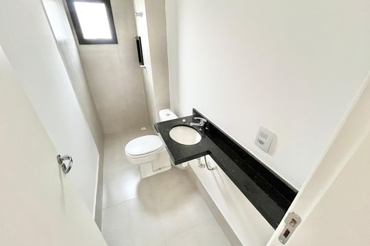 Banheiro de apartamento à venda com 2 quartos, 43m² em Jardim São Paulo, São Paulo