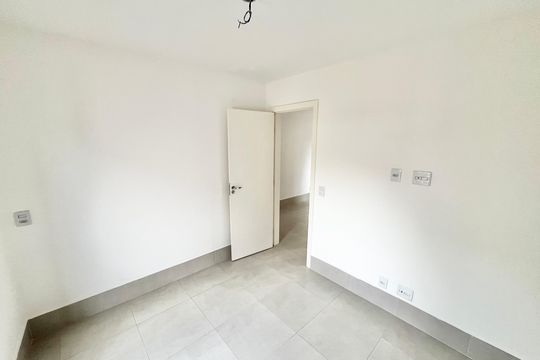 Quarto 1 de apartamento à venda com 2 quartos, 43m² em Jardim São Paulo, São Paulo